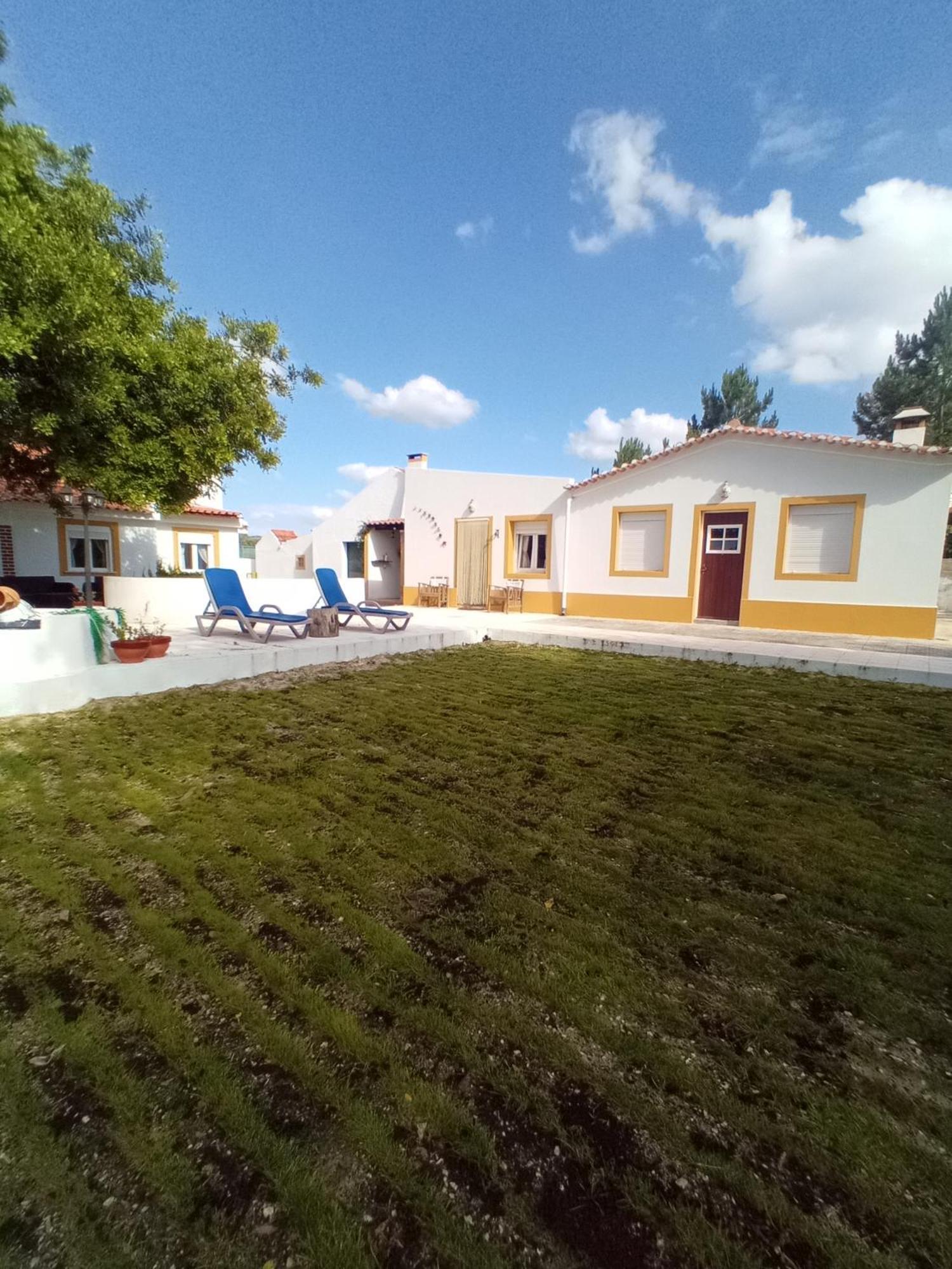 O Mundo Da Lua Villa Azeitao Bagian luar foto