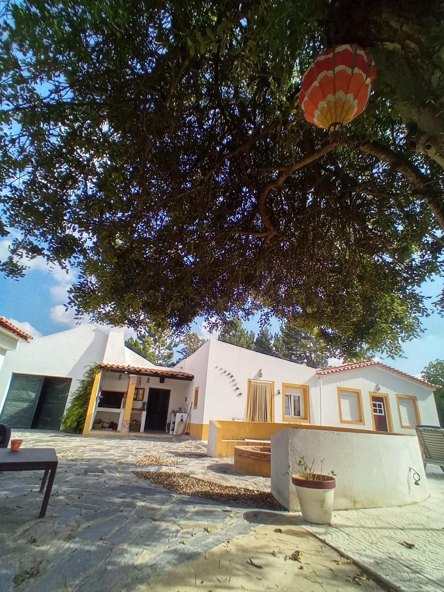 O Mundo Da Lua Villa Azeitao Bagian luar foto